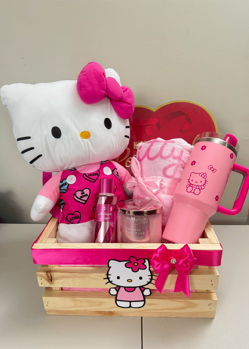 Hello Kitty Luxury Gift Box” ARRANGEMENTS FOR GIRLS