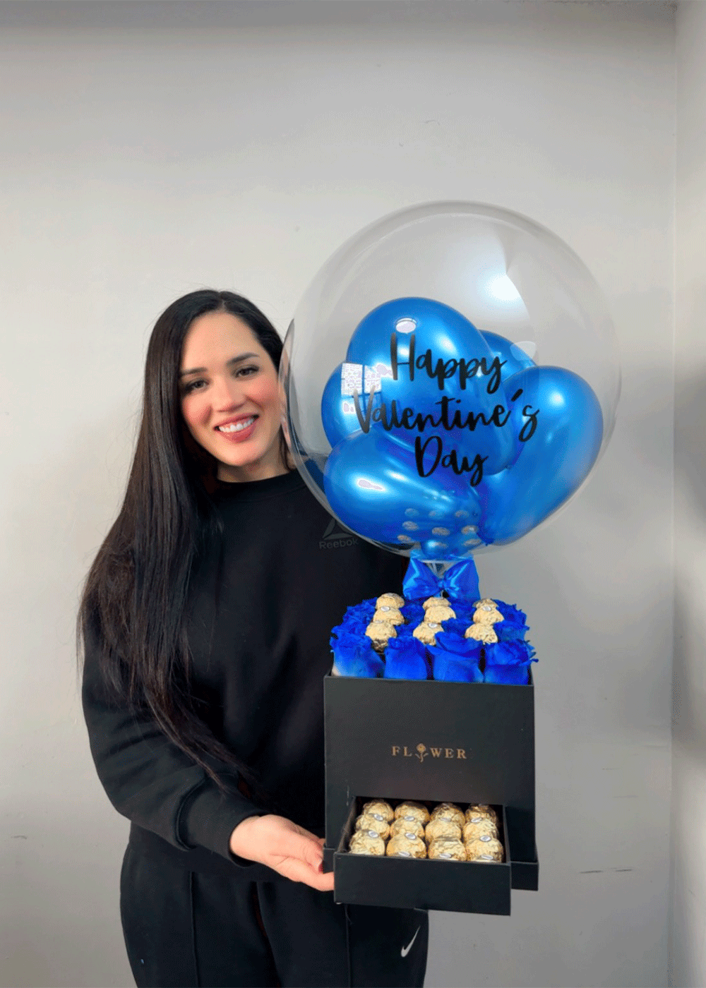 Blue Elegance Balloon Gift Box
