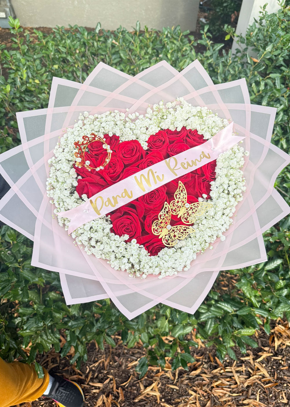 Heart Shape Roses with Baby’s Breath Bouquet
